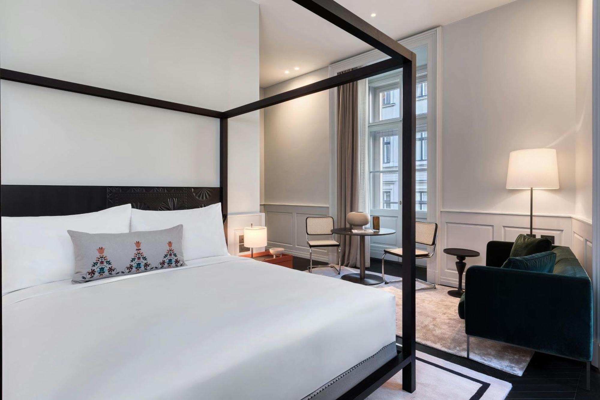 Hotel Dorothea Hotel, Budapest, Autograph Collection 5*